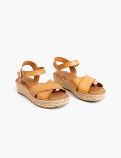 Sandals & Espadrilles^Lane Bryant Dream Cloud Faux-Leather Cross-Strap Espadrille Wedge Tan