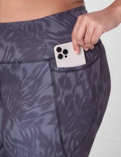 Crops And Capris^Lane Bryant Livi High-Rise Livi Soft Capri Legging Butterfly Wing
