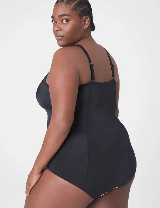 Swim One Piece^Lane Bryant Livi Swim No-Wire Front-Zip One-Piece Black & White