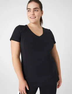 Livi Active Tops^Lane Bryant Livi Wicking V-Neck Performance Tee Black