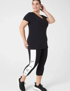 Livi Active Tops^Lane Bryant Livi Wicking V-Neck Performance Tee Black