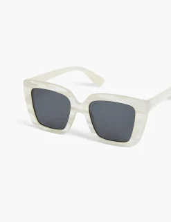 Sunglasses^Lane Bryant Pearl Plastic Cat Eye Sunglas White