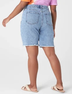 Boyfriend^Lane Bryant Signature Fit Boyfriend Bermuda Jean Short - Raw Hem Light Denim