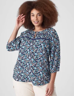 Shirts & Blouses^Lane Bryant Split-Neck Lace-Trim Blouse Blush Floral